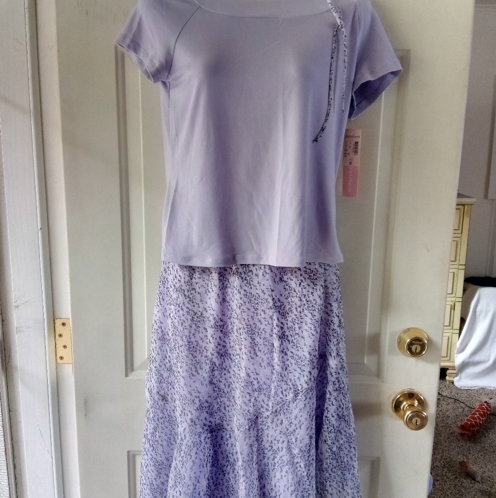 Woman's blouse and matching skirt
